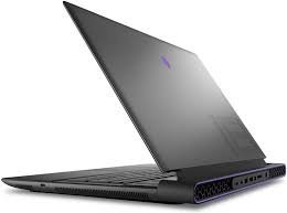 Alienware m18 R2 Gaming Laptop in Doha, Qatar | 18" Powerhouse - Image 4